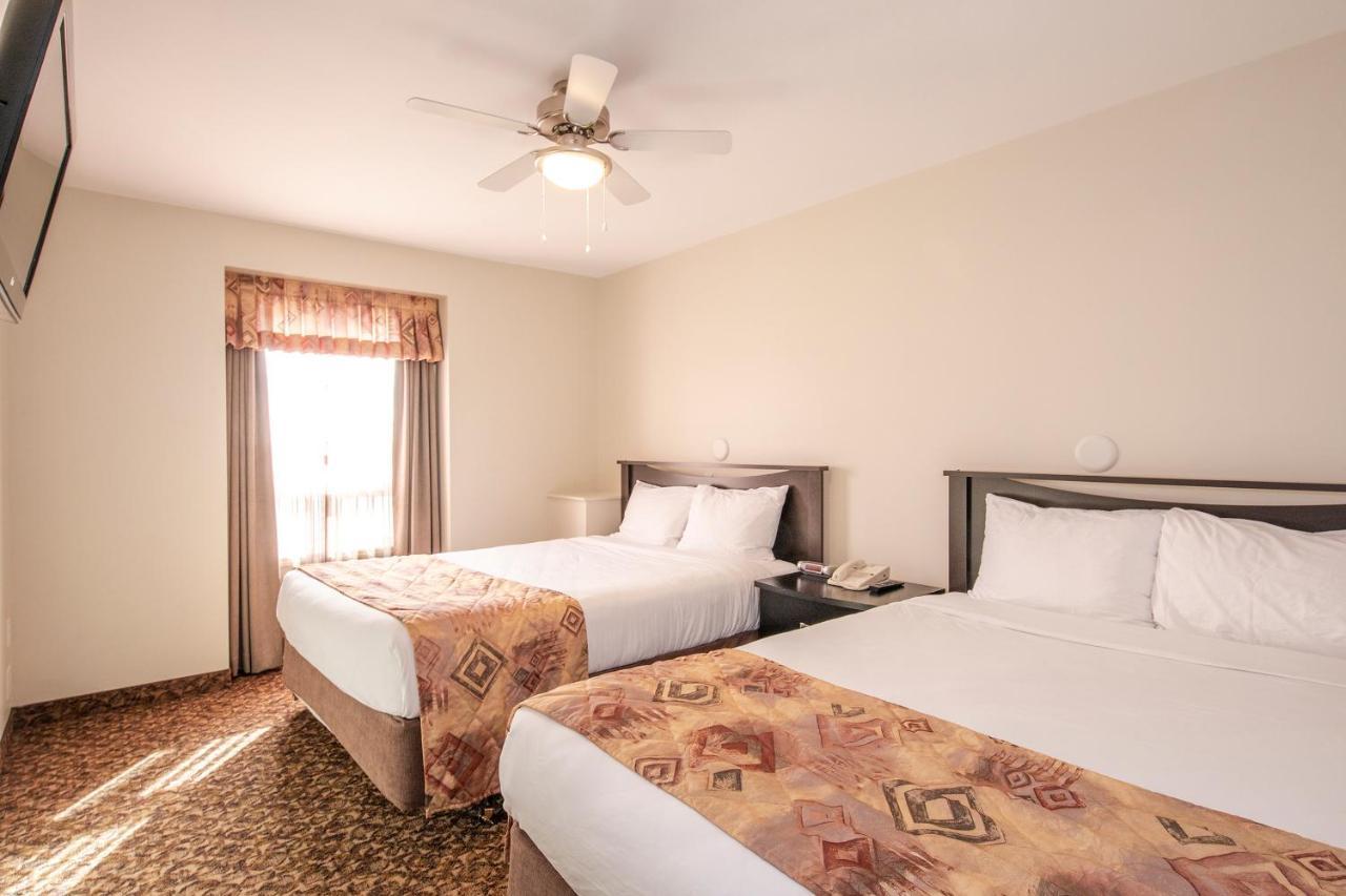 Dunvegan Inn & Suites Fairview Ngoại thất bức ảnh